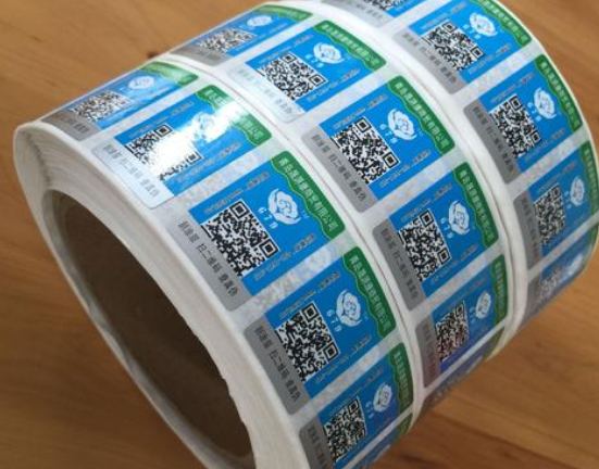 好色先生入口標簽製作，選擇平貼瓶貼標簽還是卷筒標簽